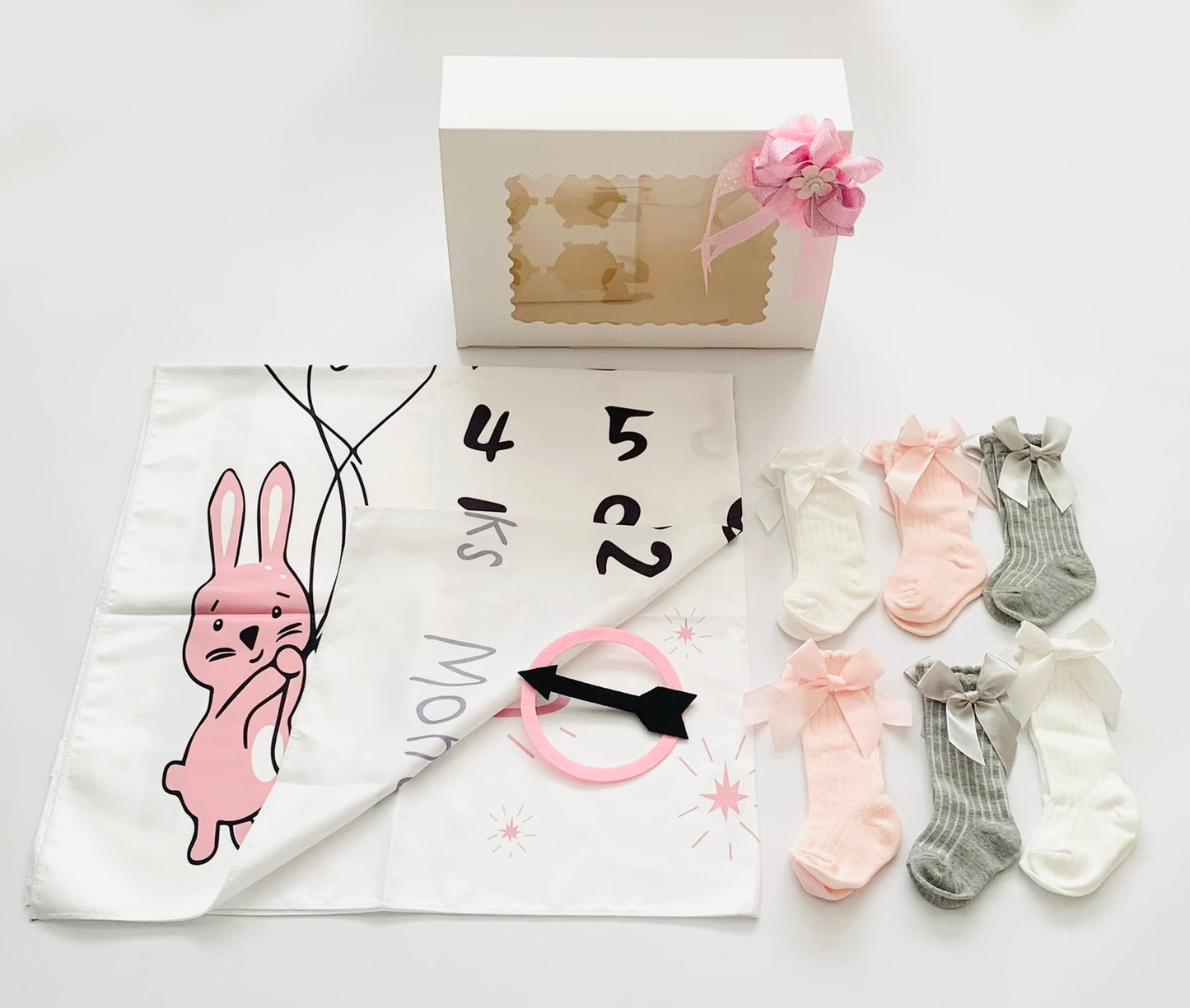 Baby Girl Growth Photography Blanket & Socks Gift Box